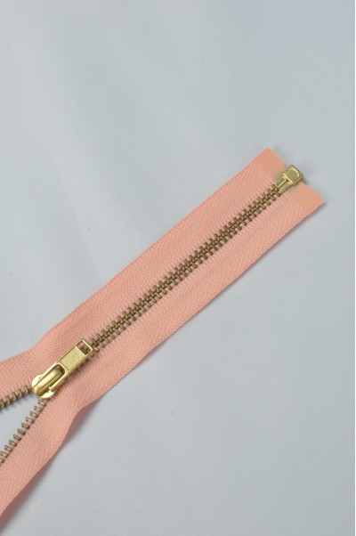 ZIP084 4號拉鏈  金屬開尾拉鏈 金銅單頭拉鏈  不設單獨拉鍊訂購  細節-1